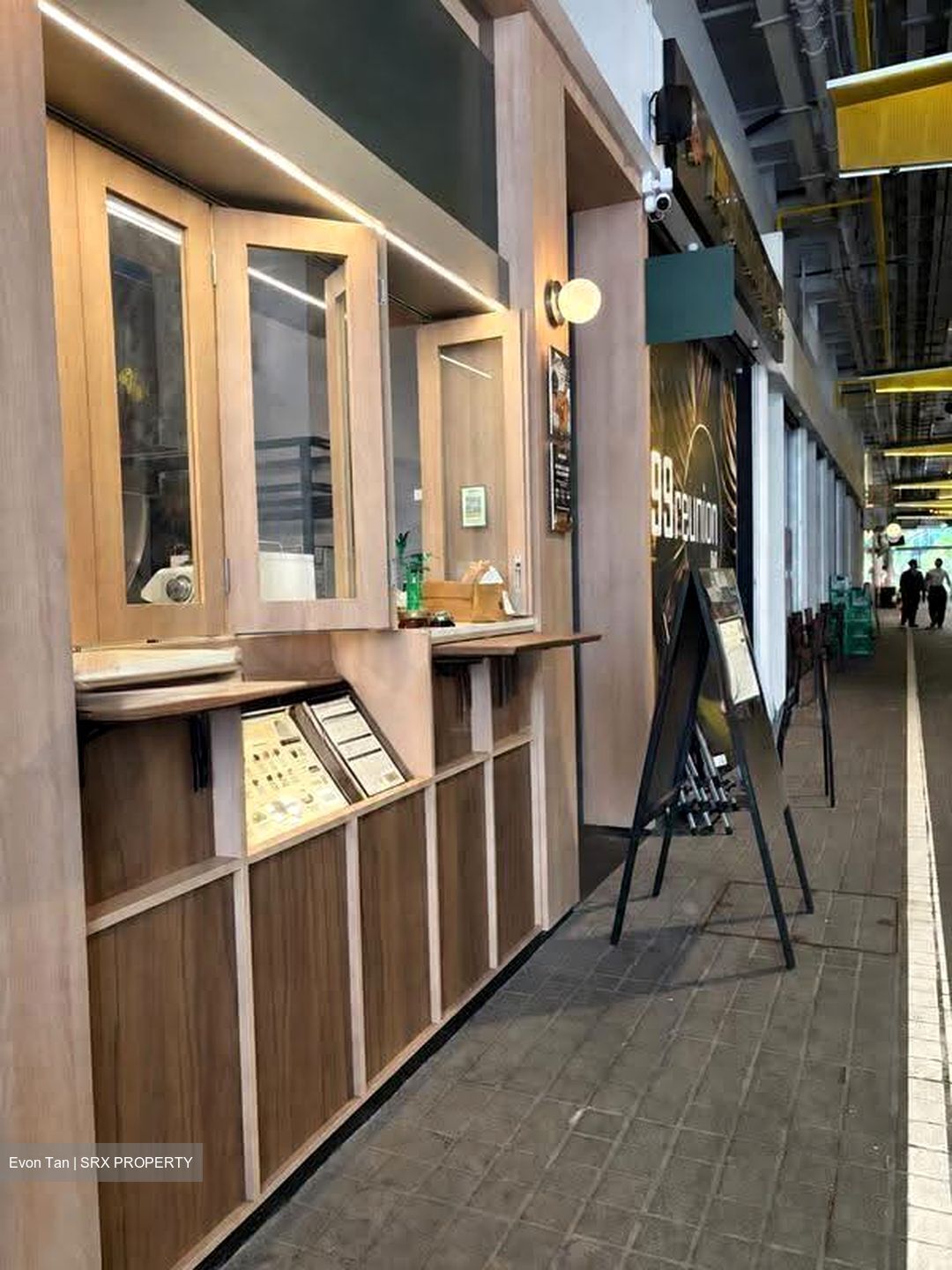 Ct Hub 2 (D12), Retail #619992271